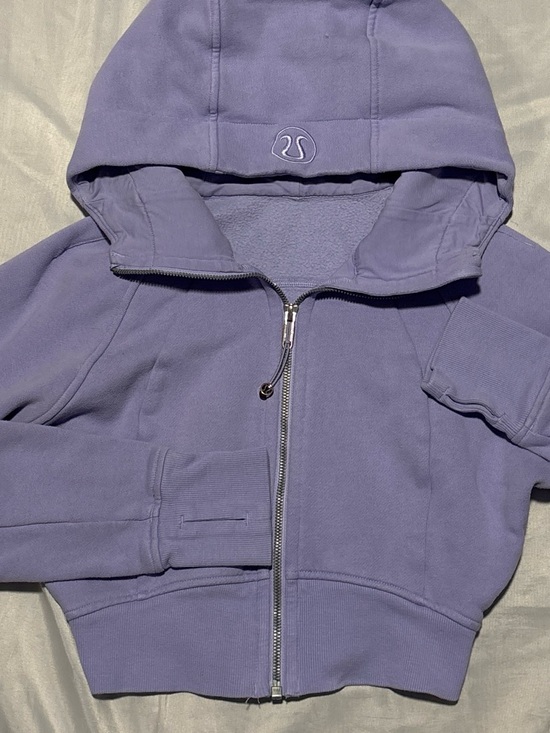 lululemon athletica Tops - LILAC PURPLE LULULEMON ZIP UP CROP SCUBA JACKET